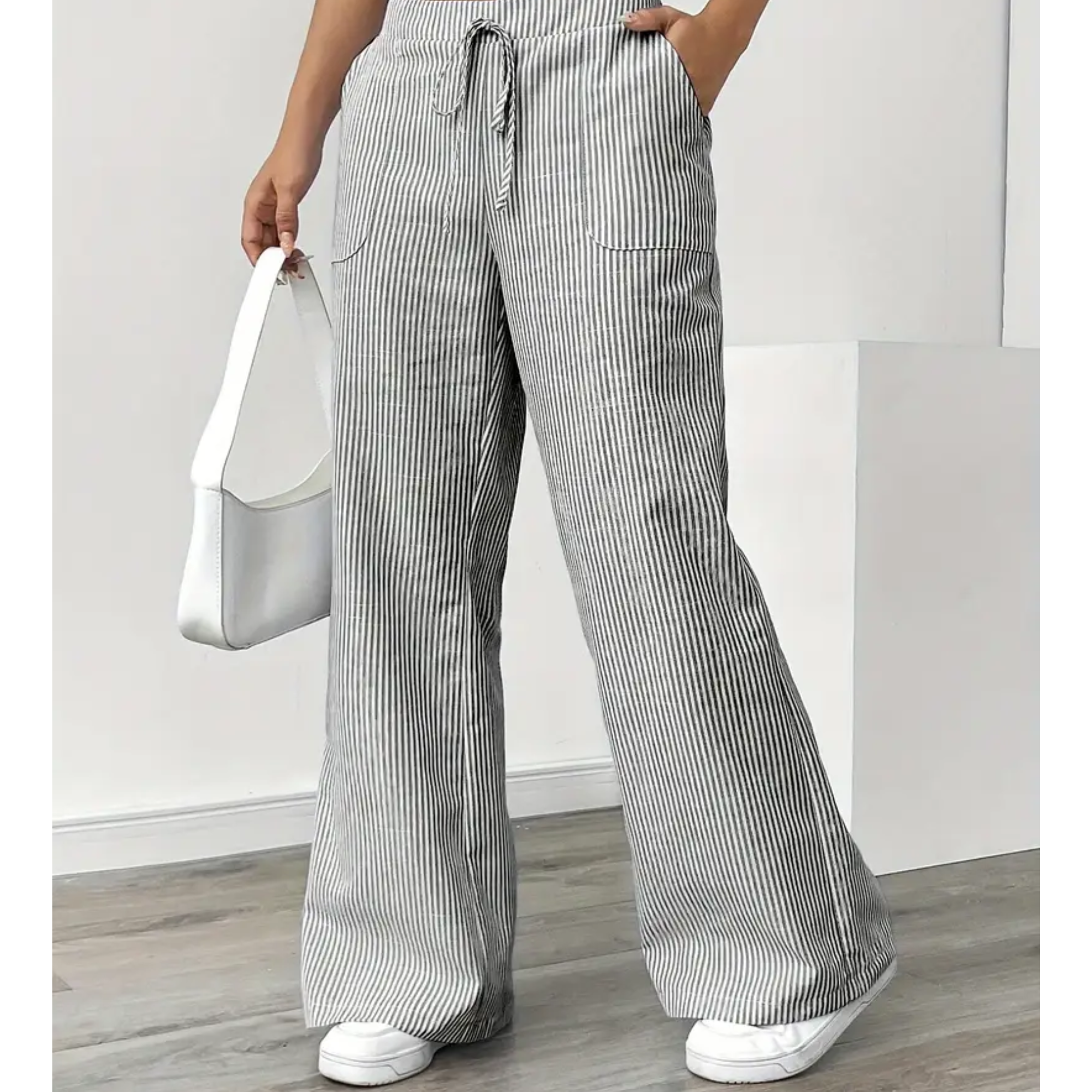 Women's Striped Trousers with Pockets and Relaxed Fit