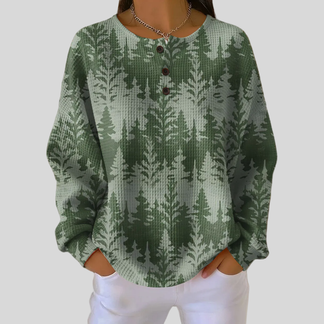 Inga | Christmas Sweater with Classic Tree Motif