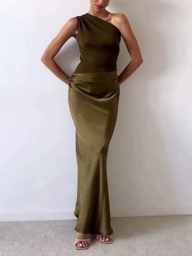 Women's One Shoulder Pleated Maxi Dress with Flowing Design and Versatile Style