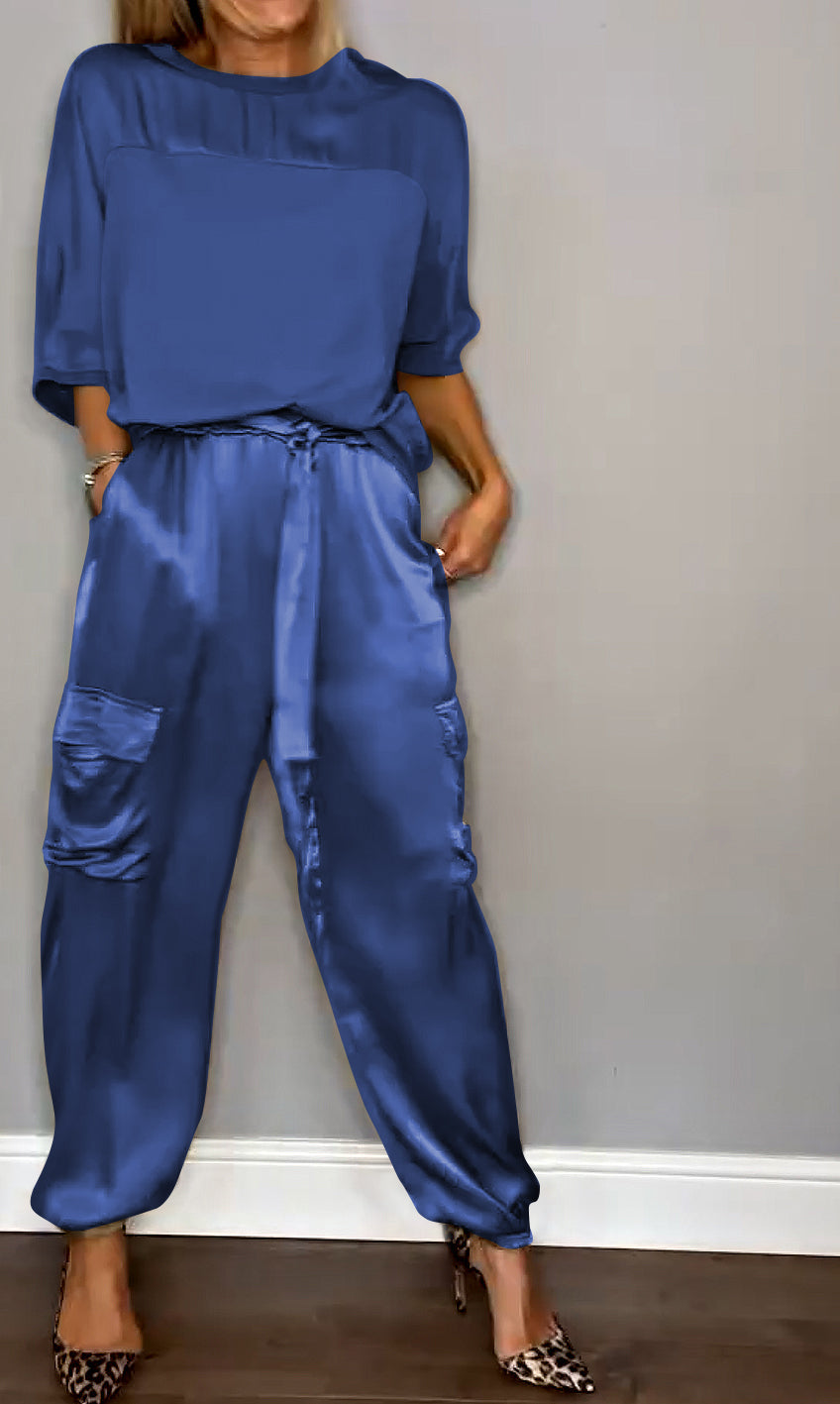 Women’s Two-Piece Outfit Set | Cargo Style Pants