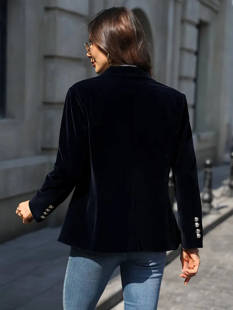 Women's Blazer with Velvet Fabric and Tailored Fit