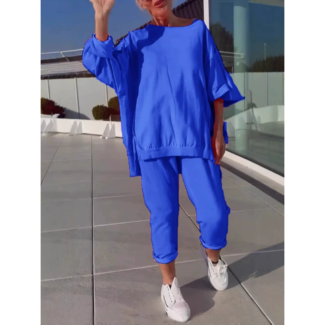 Women's Loungewear Set with Soft Fabric and Relaxed Fit