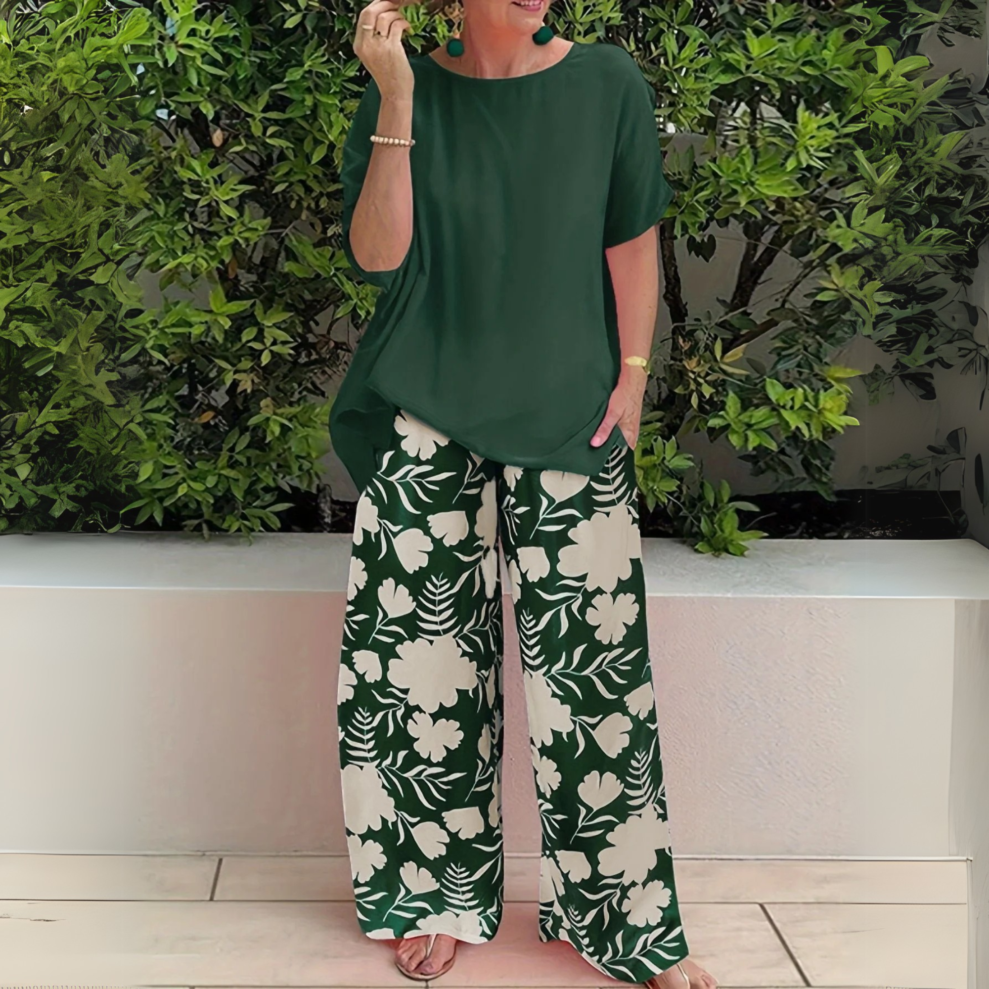Women's Two-Piece Set with Versatile Style and Comfortable Fit