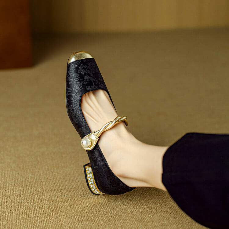 Women’s Flat Shoes | Mary Jane Style