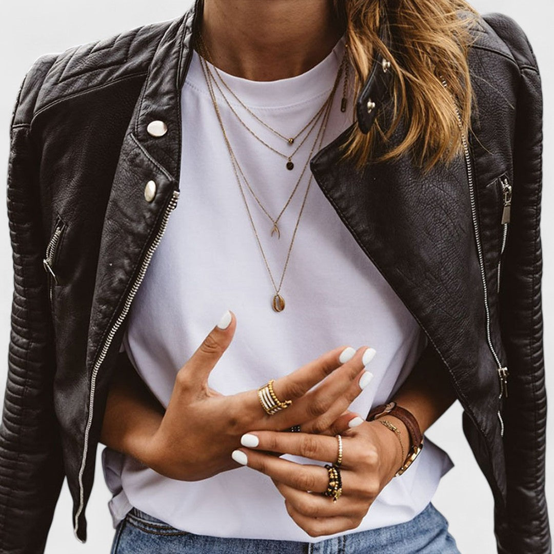 Women's Versatile Jacket with Tailored Fit and Functional Pockets