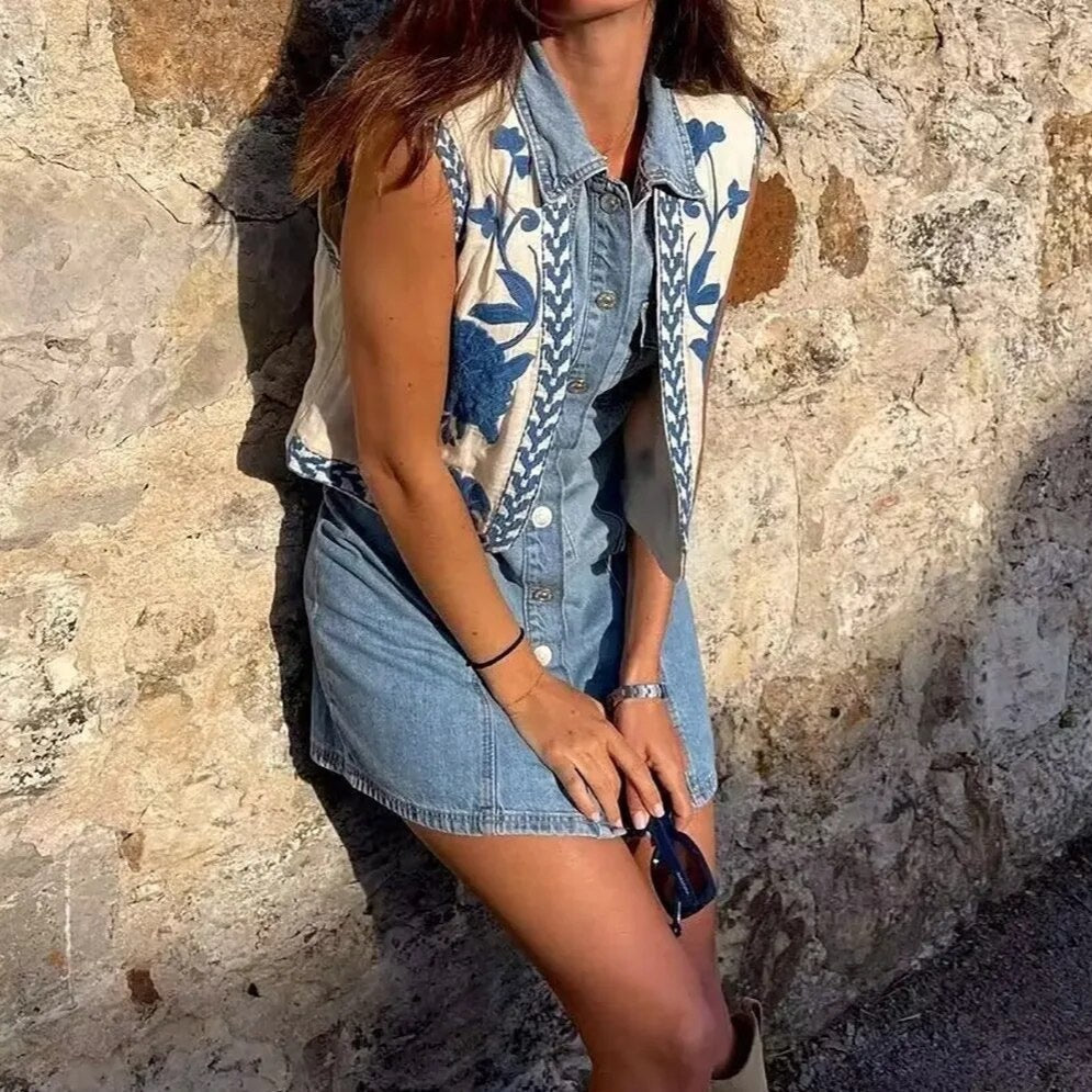 Women's Boho-Style Floral Vest with Open Front and Lightweight Design