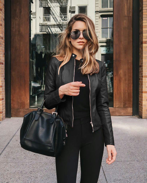 Jacket Women - Sleek Zip-Front Jacket with Fitted Silhouette