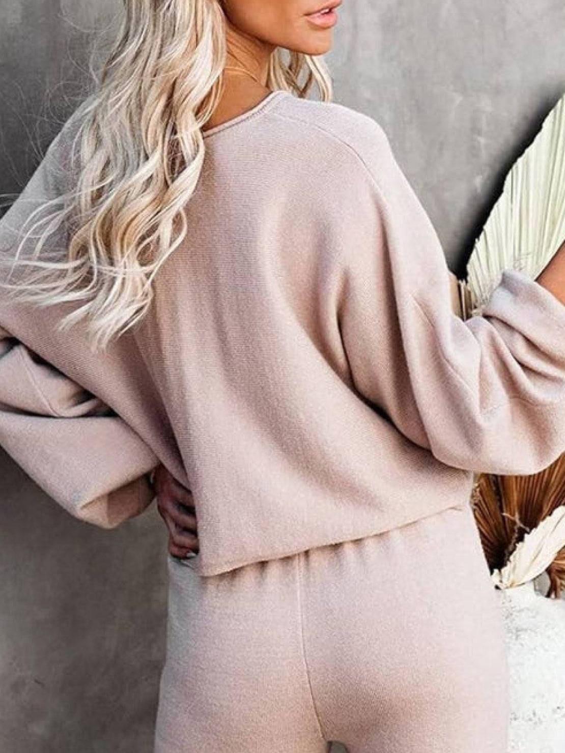 Women's Lounge Set with Cropped Sweatshirt and Wide-Leg Trousers