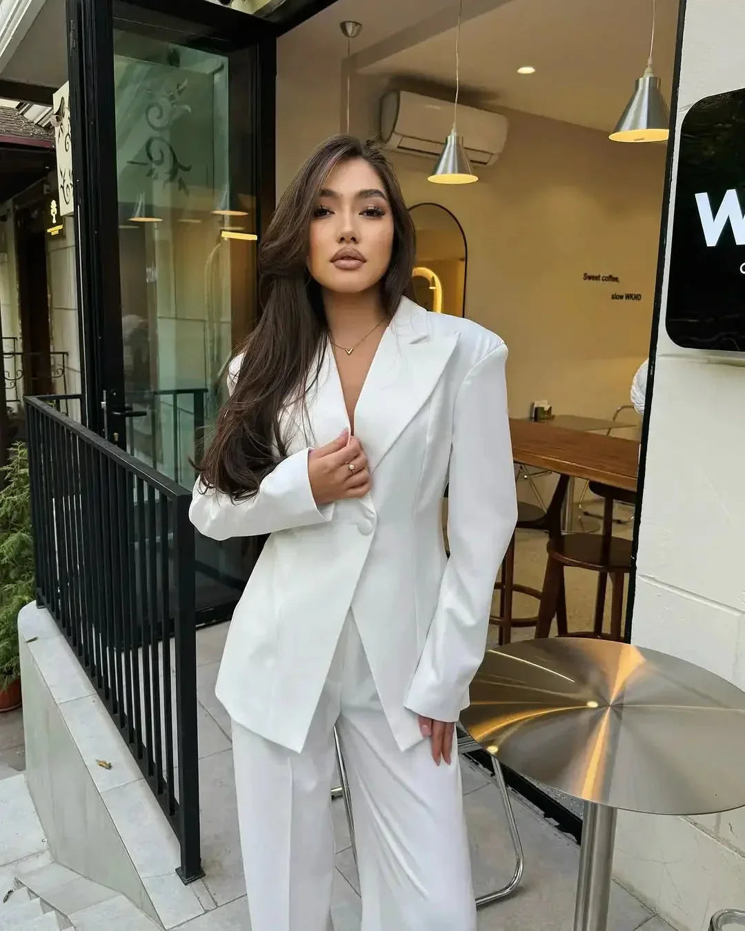 Women's Peak Lapel Multi-Button Blazer and Wide-Leg Pants Set | Two-Piece
