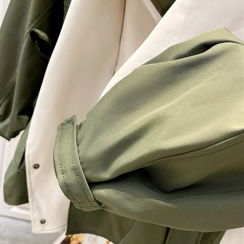 Women's Lightweight Windbreaker Jacket with Water-Resistant Fabric and Adjustable Hood