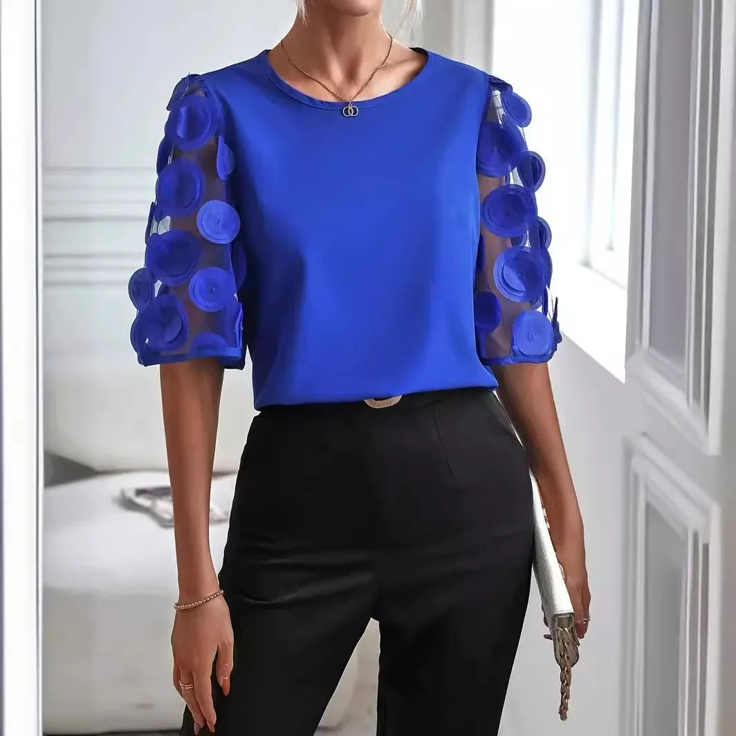 Women's Long-Sleeve Blouse with Button Detail and Soft Fabric