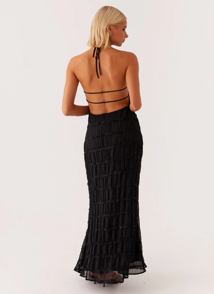 Women's Halter Maxi Dress with Flowing Skirt and Adjustable Neckline