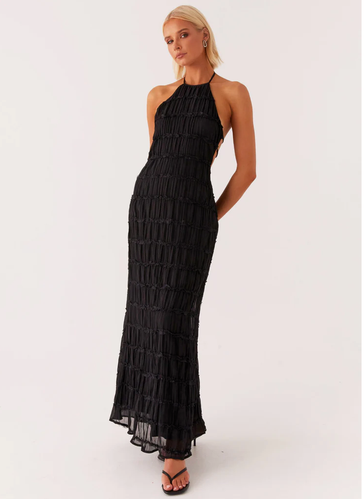 Women's Halter Maxi Dress with Flowing Skirt and Adjustable Neckline