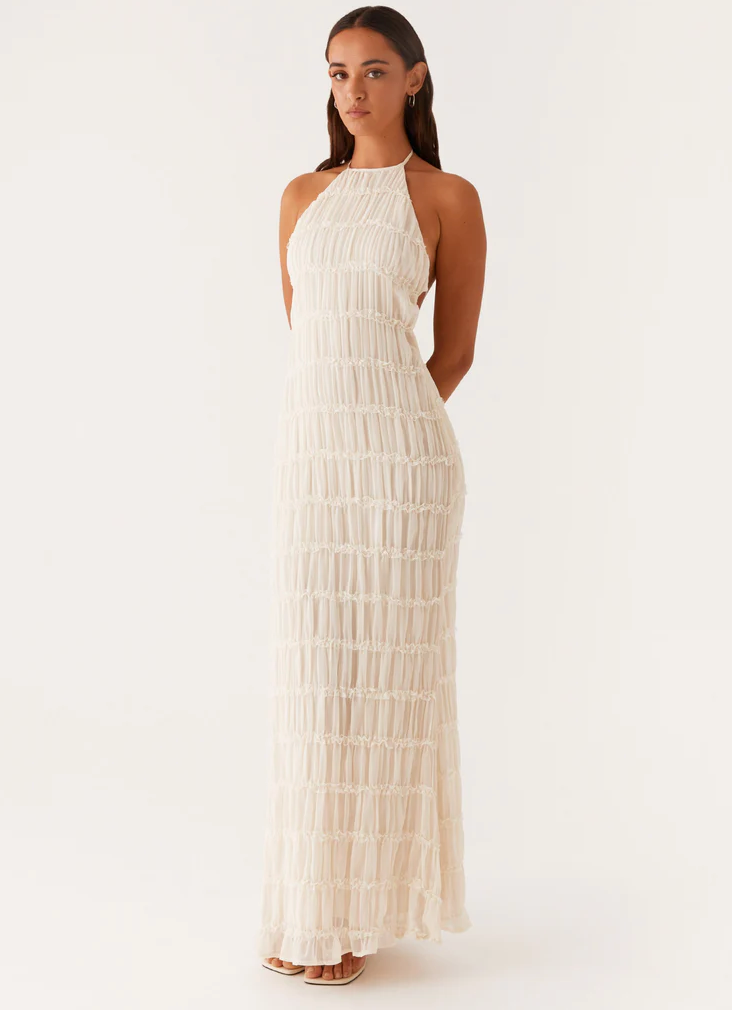 Women's Halter Maxi Dress with Flowing Skirt and Adjustable Neckline