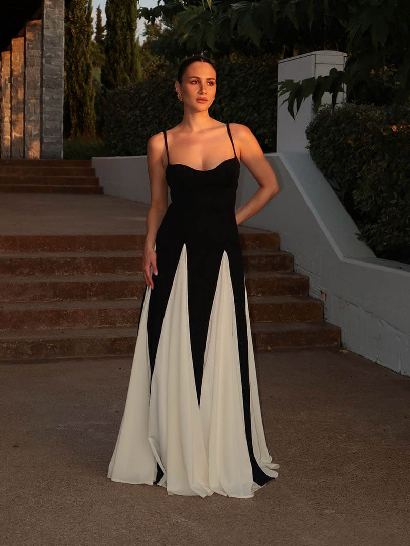 Women's Maxi Dress with Black-and-White Design and Flowing Silhouette