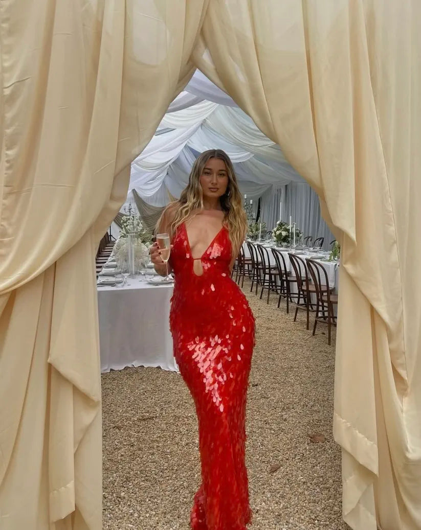 Women's Backless Sequin Dress with Elegant Design and Versatile Style