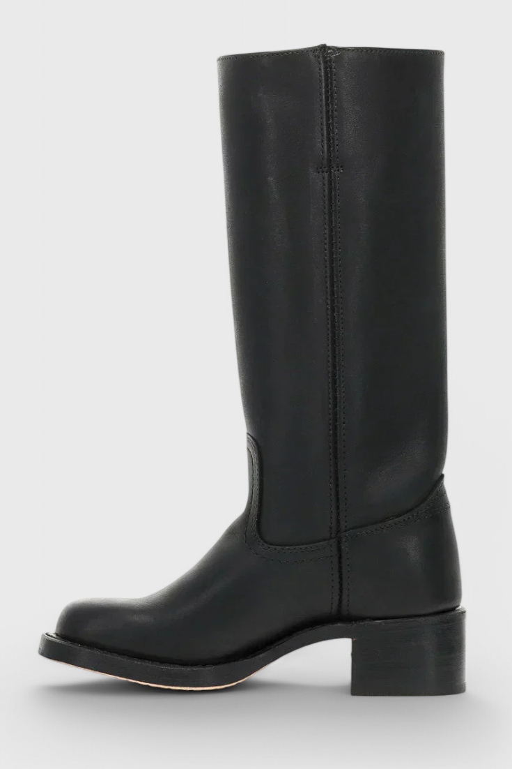 Grace™ | Modern Classic Boots for All-Season Wear