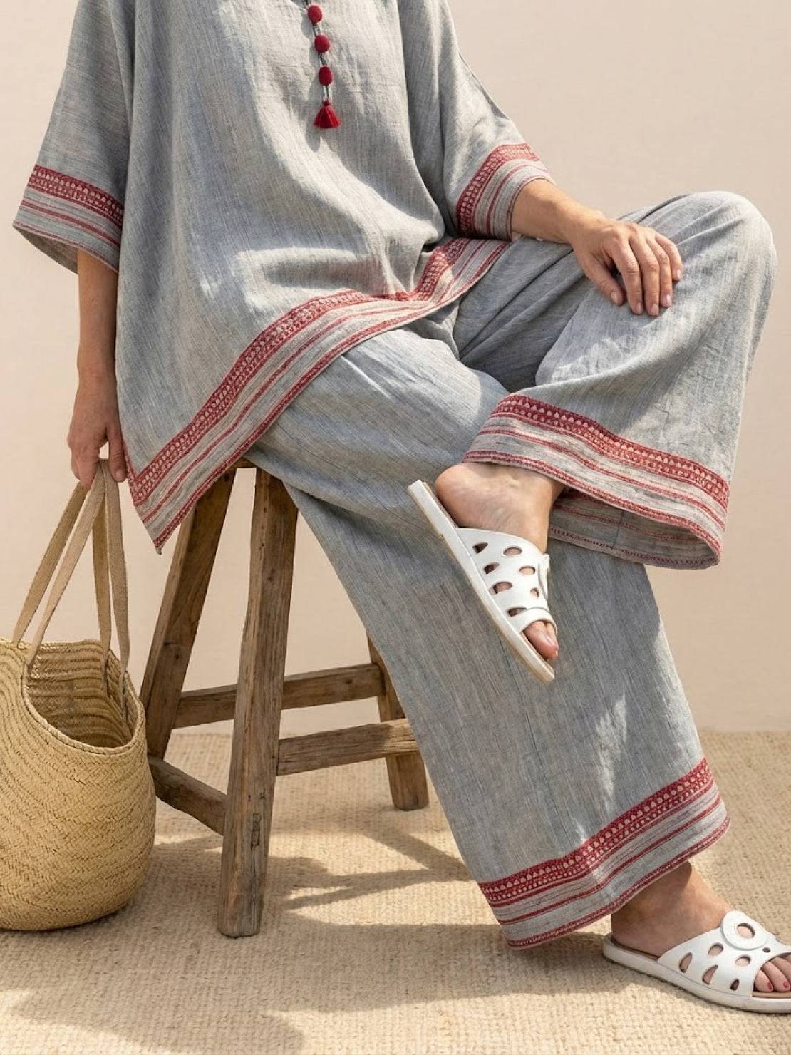 Women's Striped Two-Piece Set with Wide-Leg Trousers and Tee