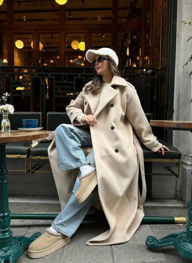 Women's Classic Overcoat with Tailored Fit and Warmth