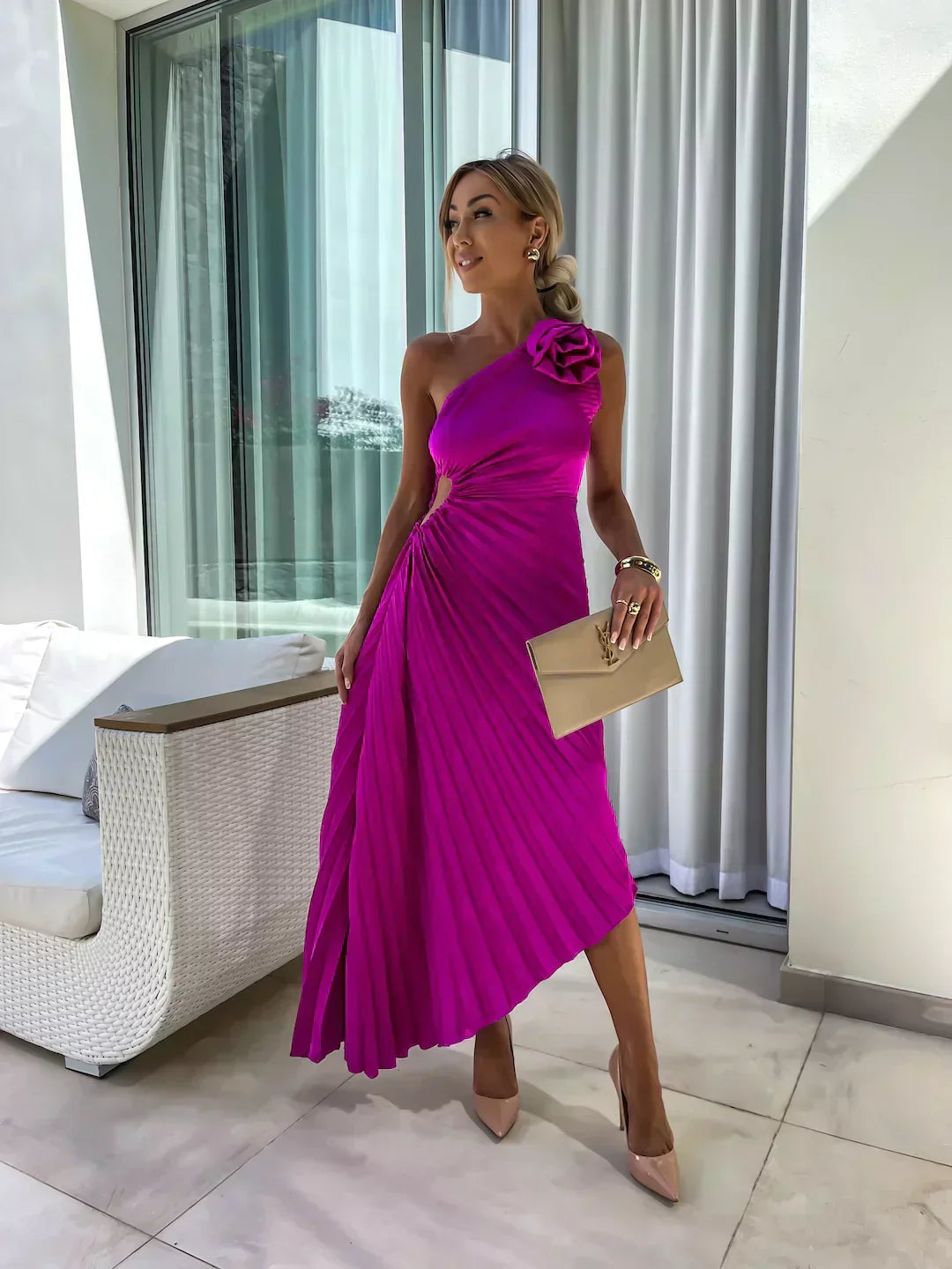 Women’s Pleated Shoulder Dress | Midi