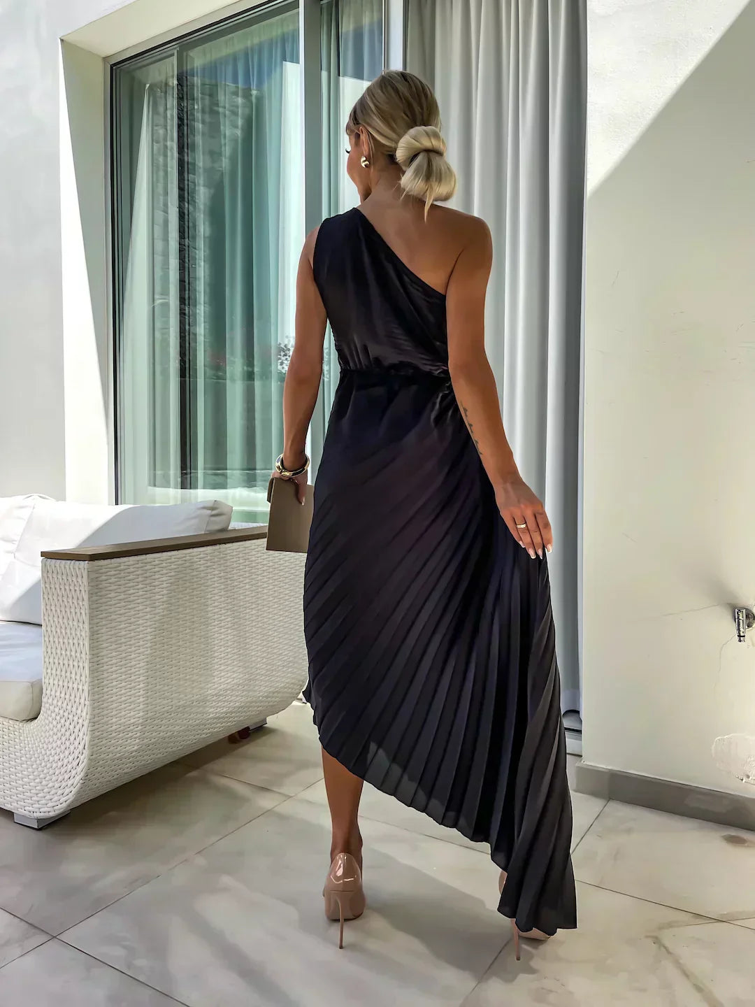 Women’s Pleated Shoulder Dress | Midi
