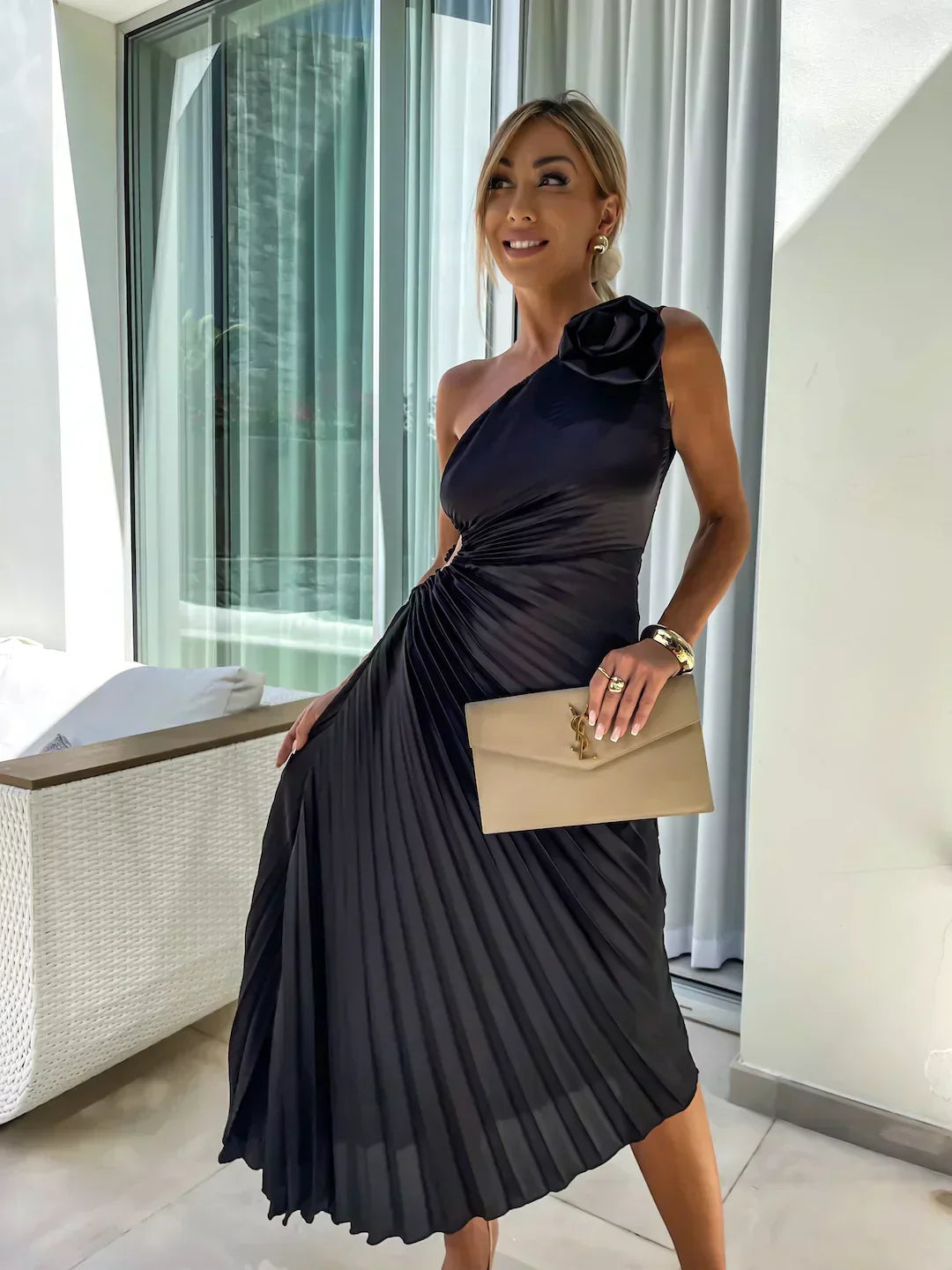Women’s Pleated Shoulder Dress | Midi