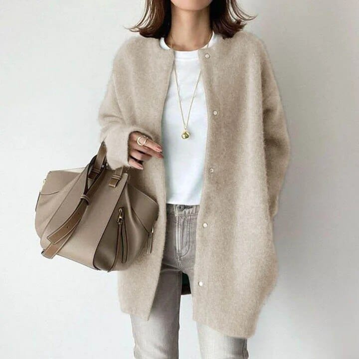 Women’s Buttoned Jacket | Structured Design