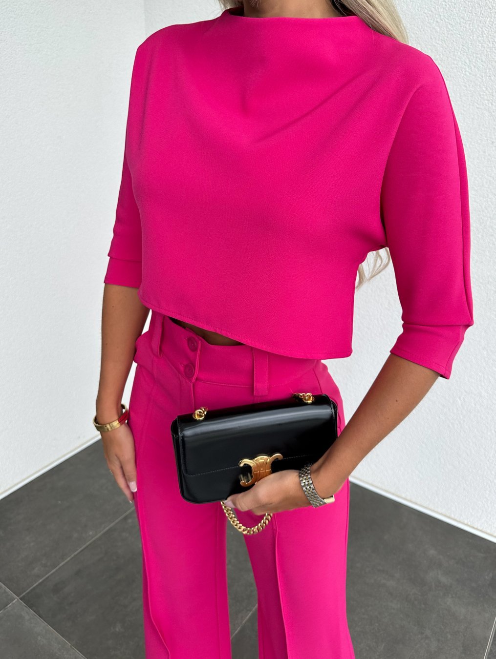 Women's Two-Piece Lounge Set with Relaxed Fit and Soft Fabric