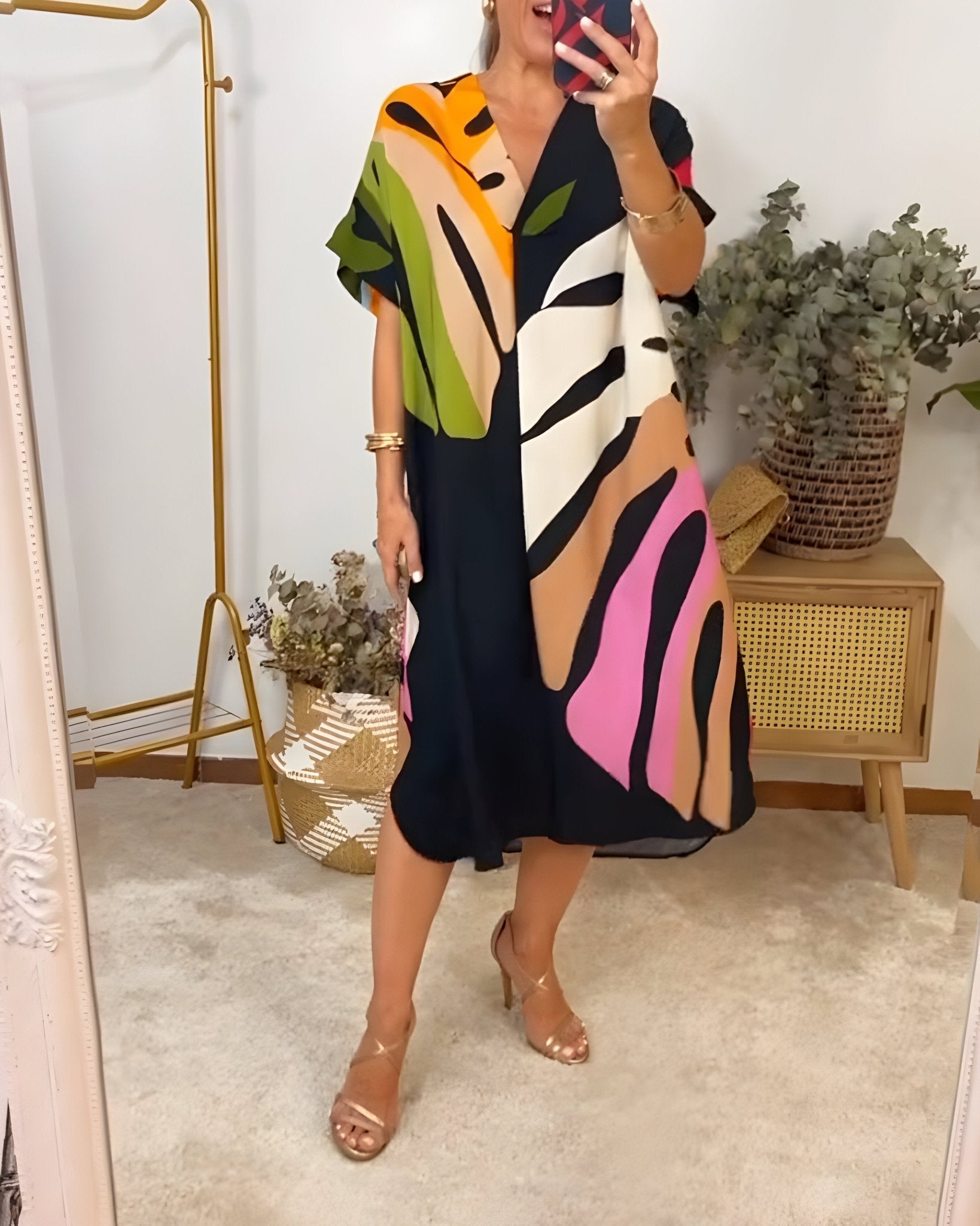 Women's Summer Dress with Sleeveless Design and Flowy Skirt