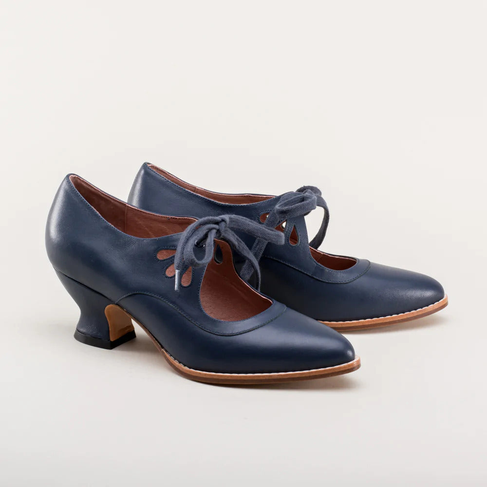 Women’s Heeled Shoes | Clean Design
