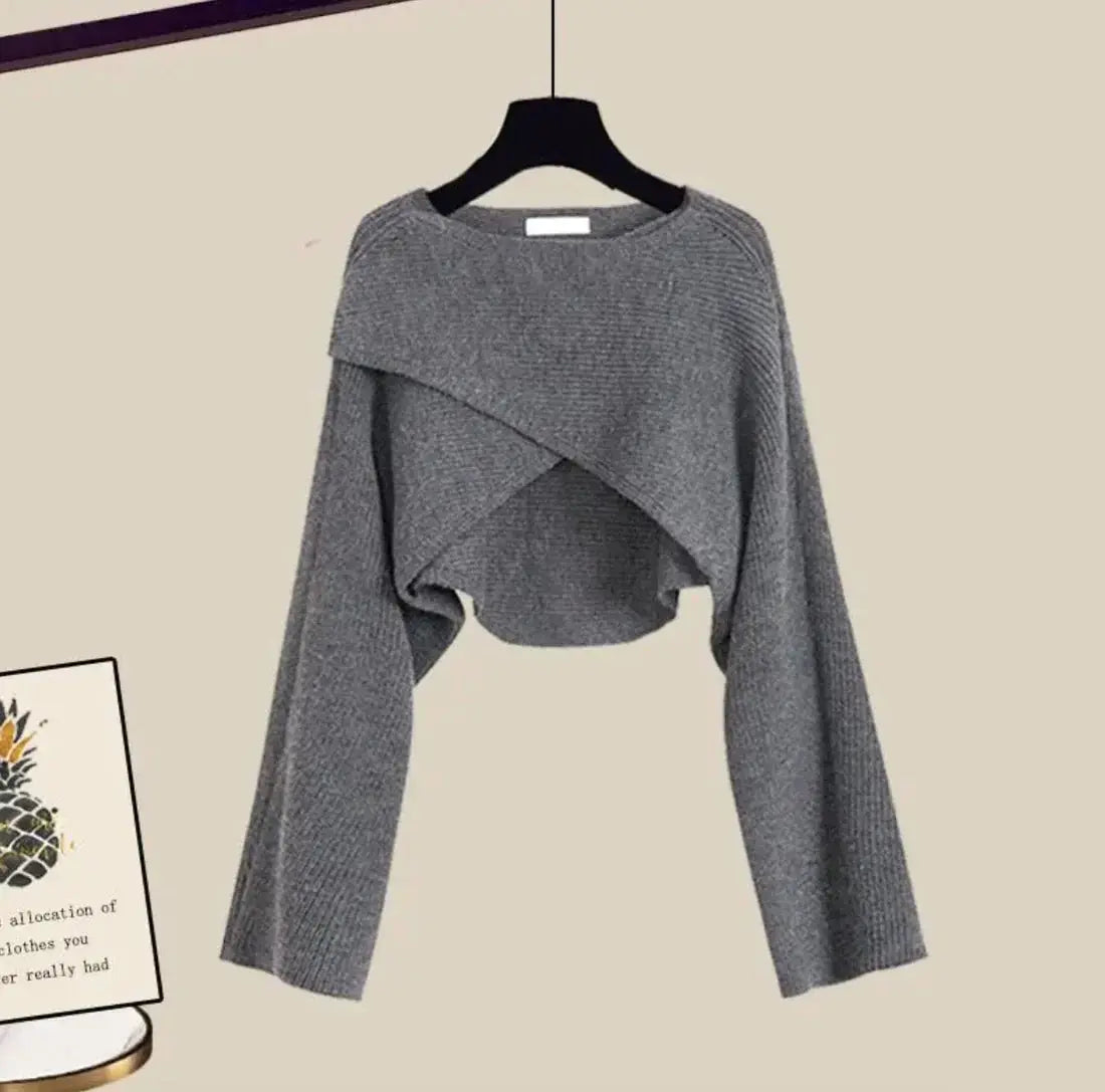 Women’s Three-Piece Set | Clean Design