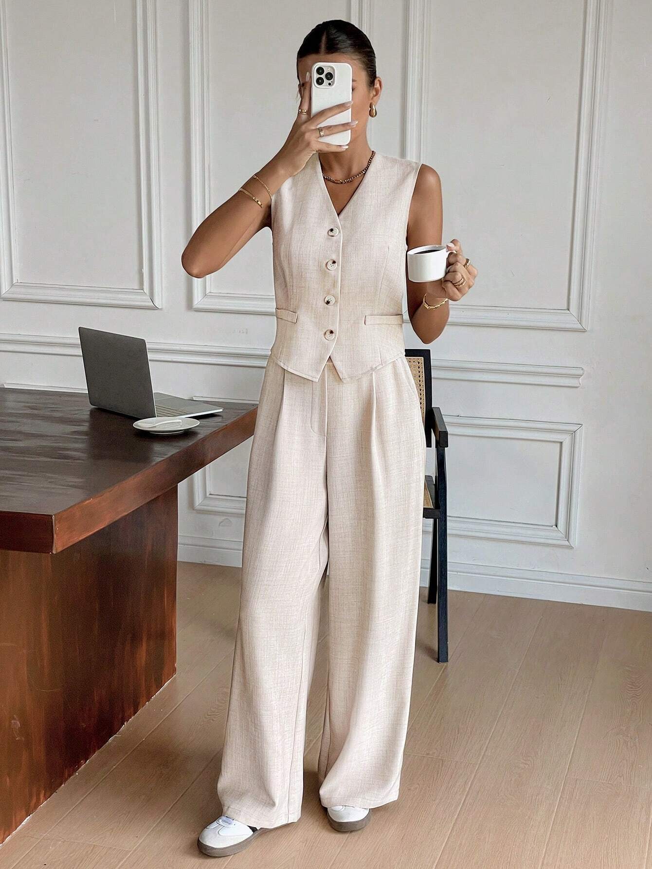 Women’s Two-Piece Set with Vest and Wide Pants | Clean Design