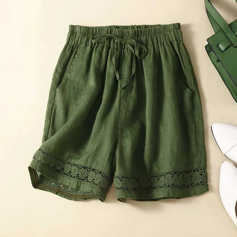 Women's Floral Shorts with Elastic Waist and Lightweight Fabric