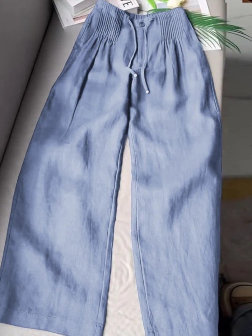 Women's Wide-Leg Trousers with Elastic Waist and Lightweight Fabric