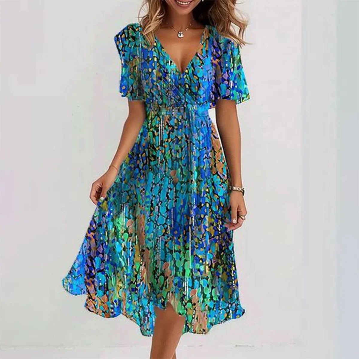 Women's Summer Dress with Sleeveless Design and Flowy Skirt