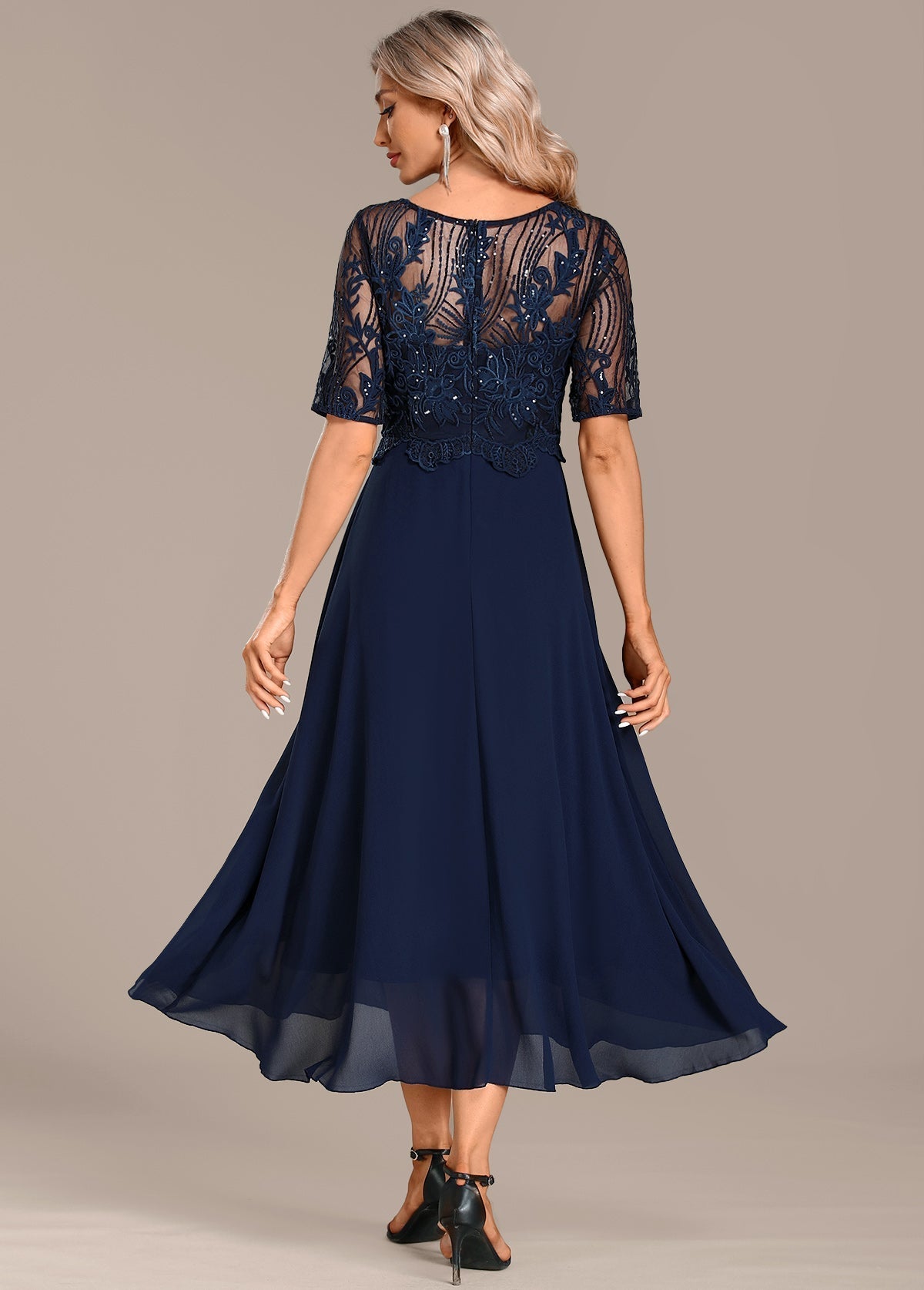 Women's Lace Short Sleeve Dress with Round Neck and Elegant Design