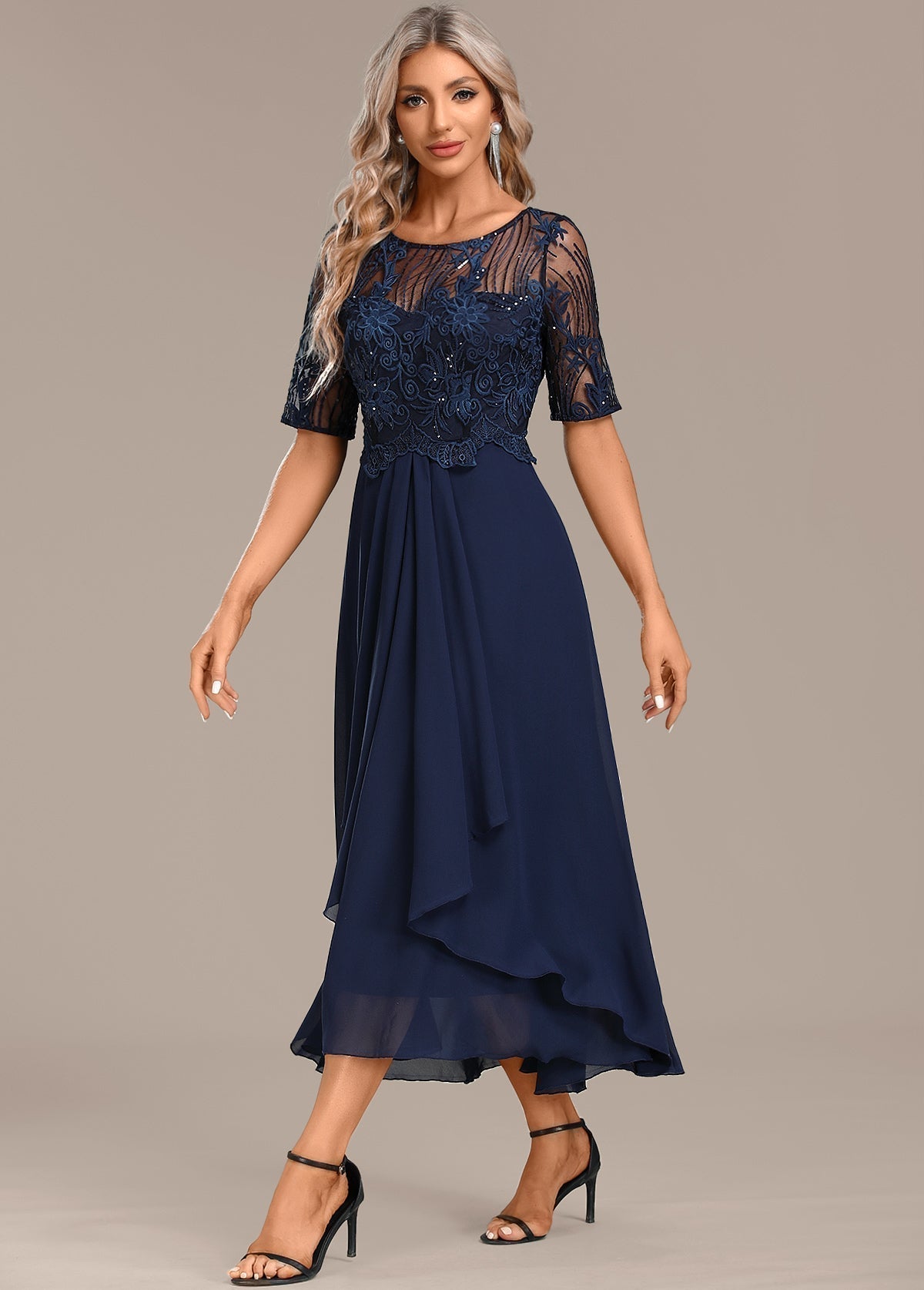 Women's Lace Short Sleeve Dress with Round Neck and Elegant Design