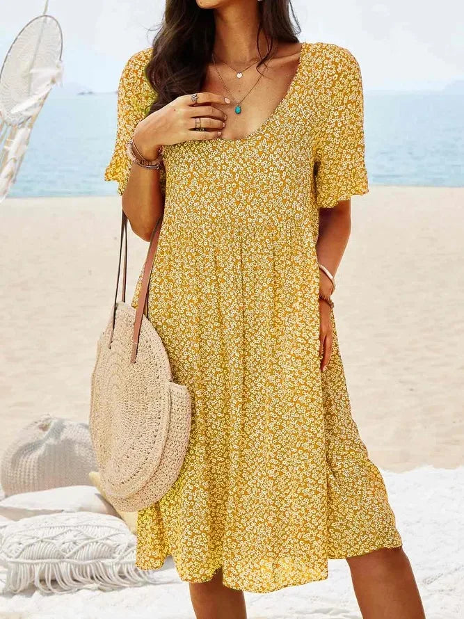 Women's Ditsy Floral Smock Dress with V-Neck and Short Sleeves