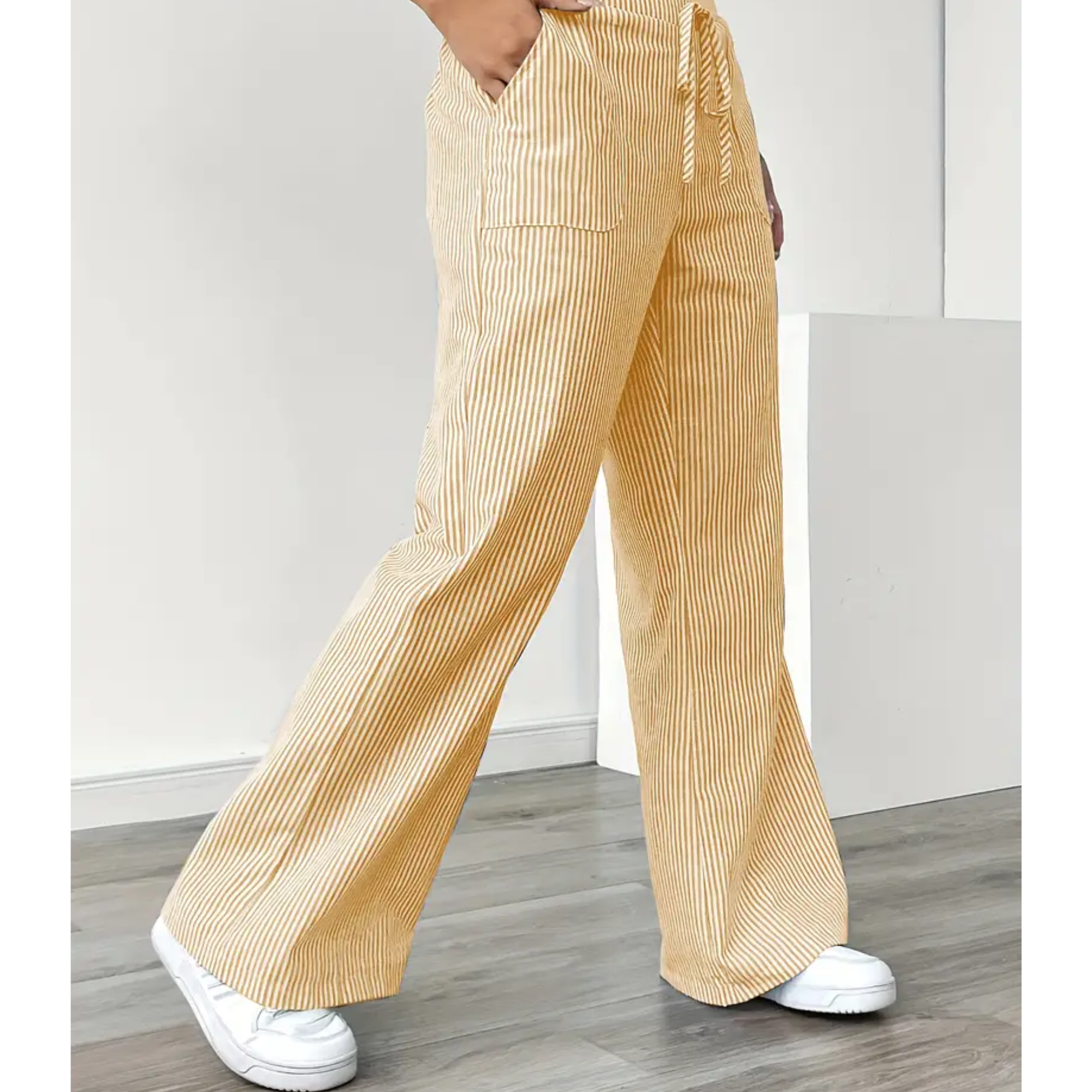 Women's Striped Trousers with Pockets and Relaxed Fit