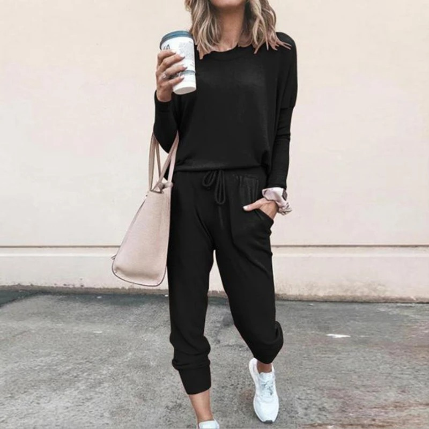 Women's Jogger Lounge Set with Adjustable Waist and Soft Fabric