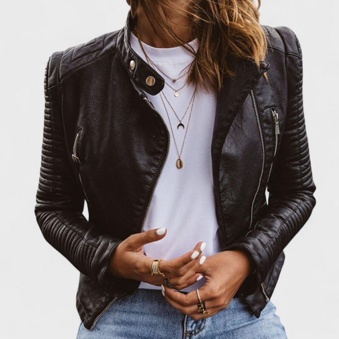 Women's Versatile Jacket with Tailored Fit and Functional Pockets