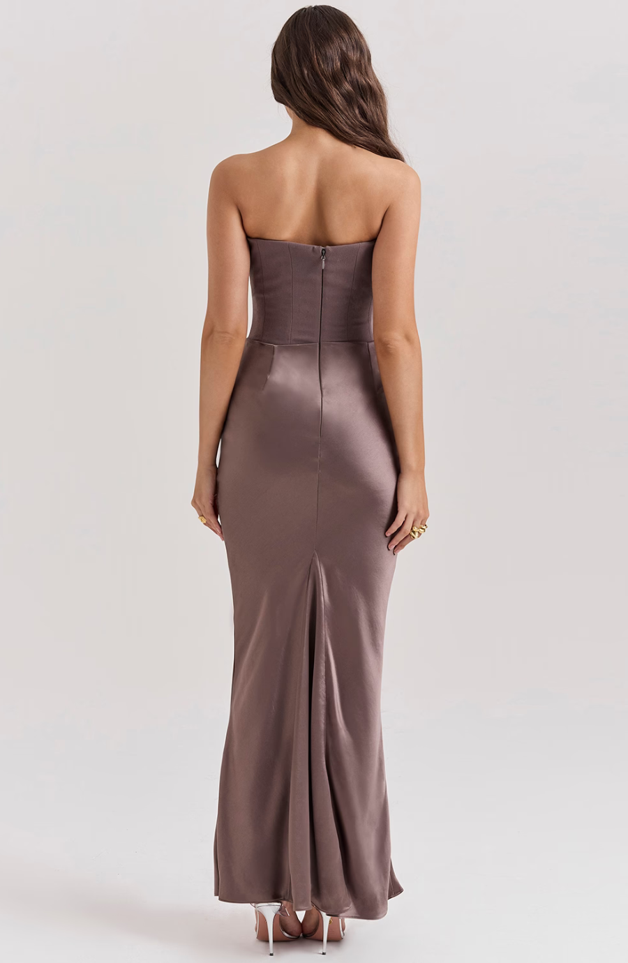 Women's Lace Strapless Dress with Elegant Design and Versatile Style