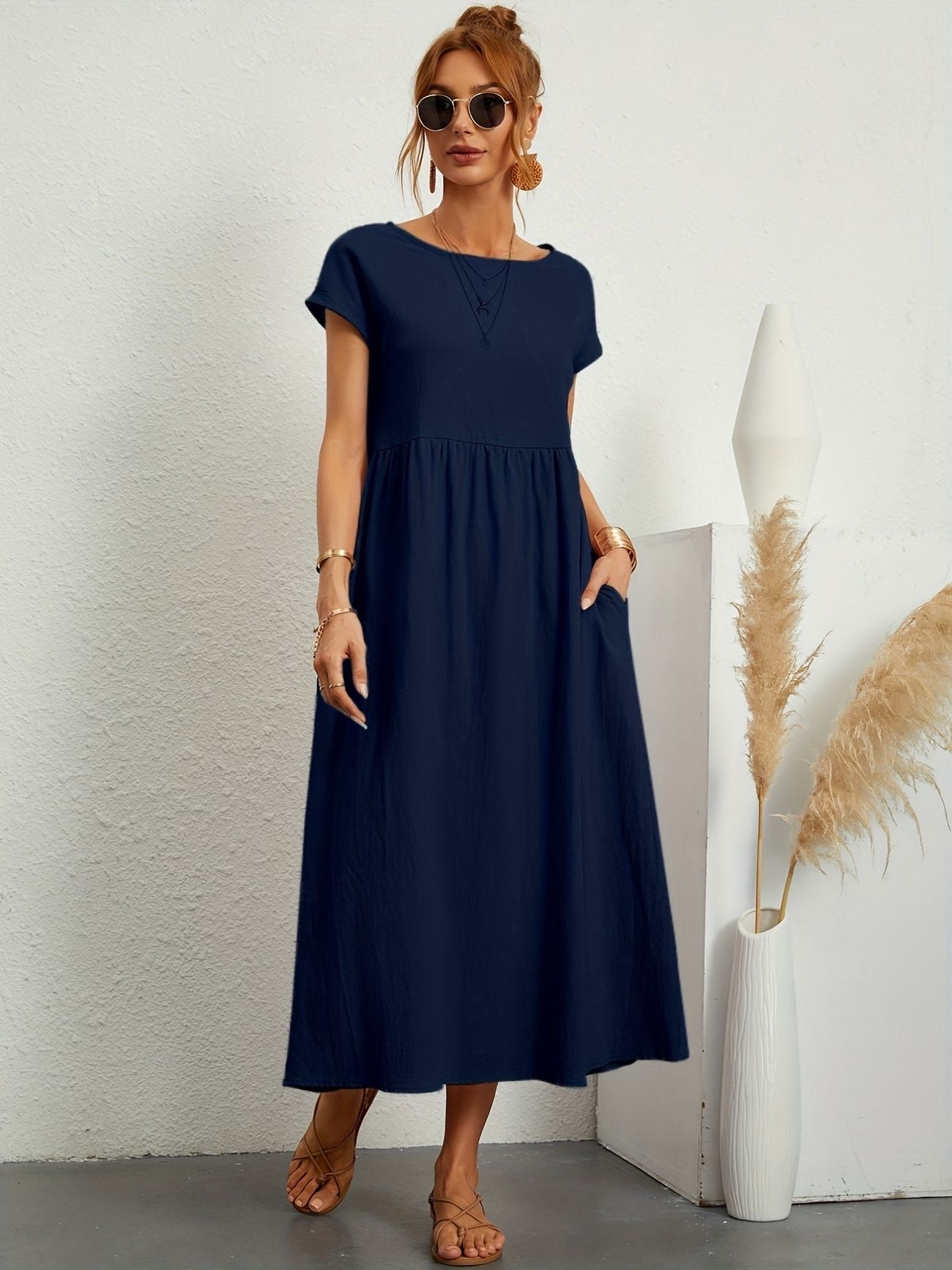 Women's Lightweight Dress with Short Sleeves and A-Line Cut