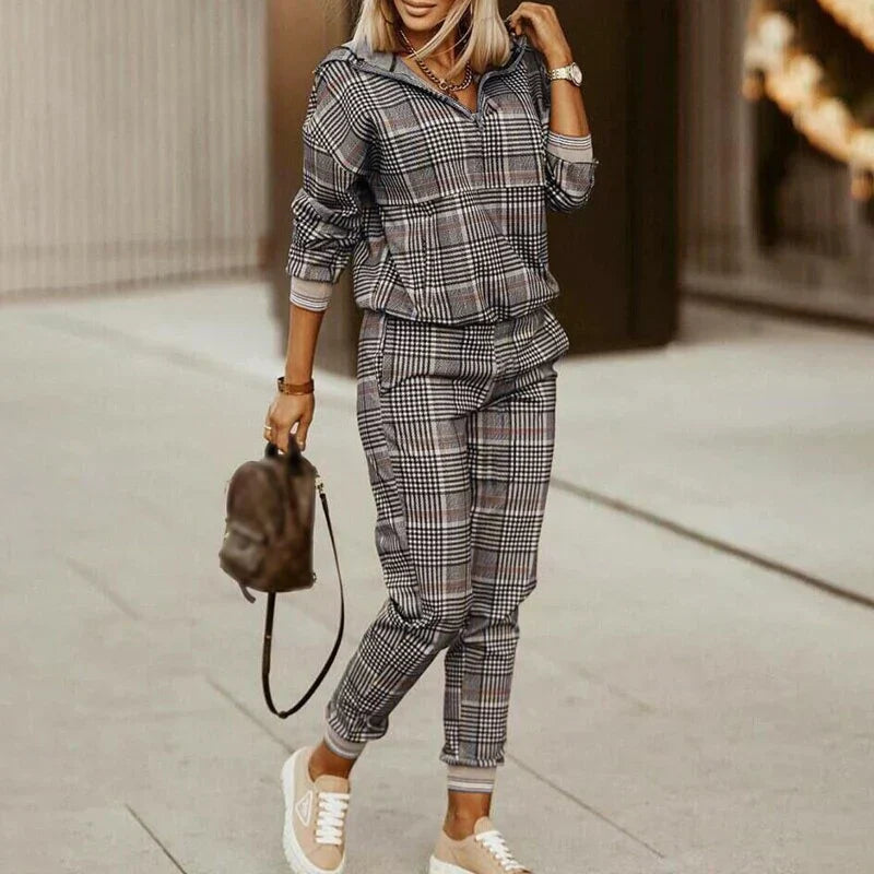 Women’s Patterned Two-Piece Outfit Set | Hoodie and Pants