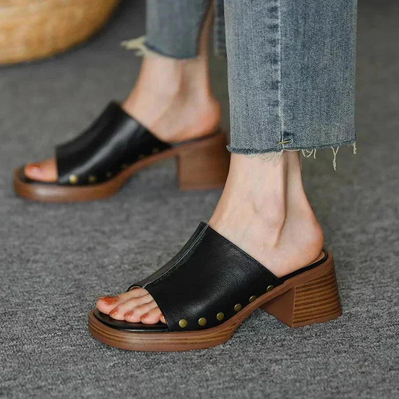 Penelope | Women's Flat Sandals