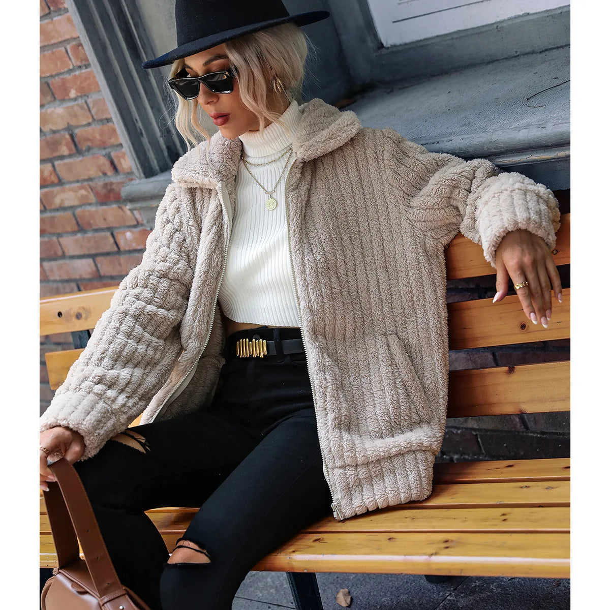 Women's Jacket with Tailored Fit and Versatile Style