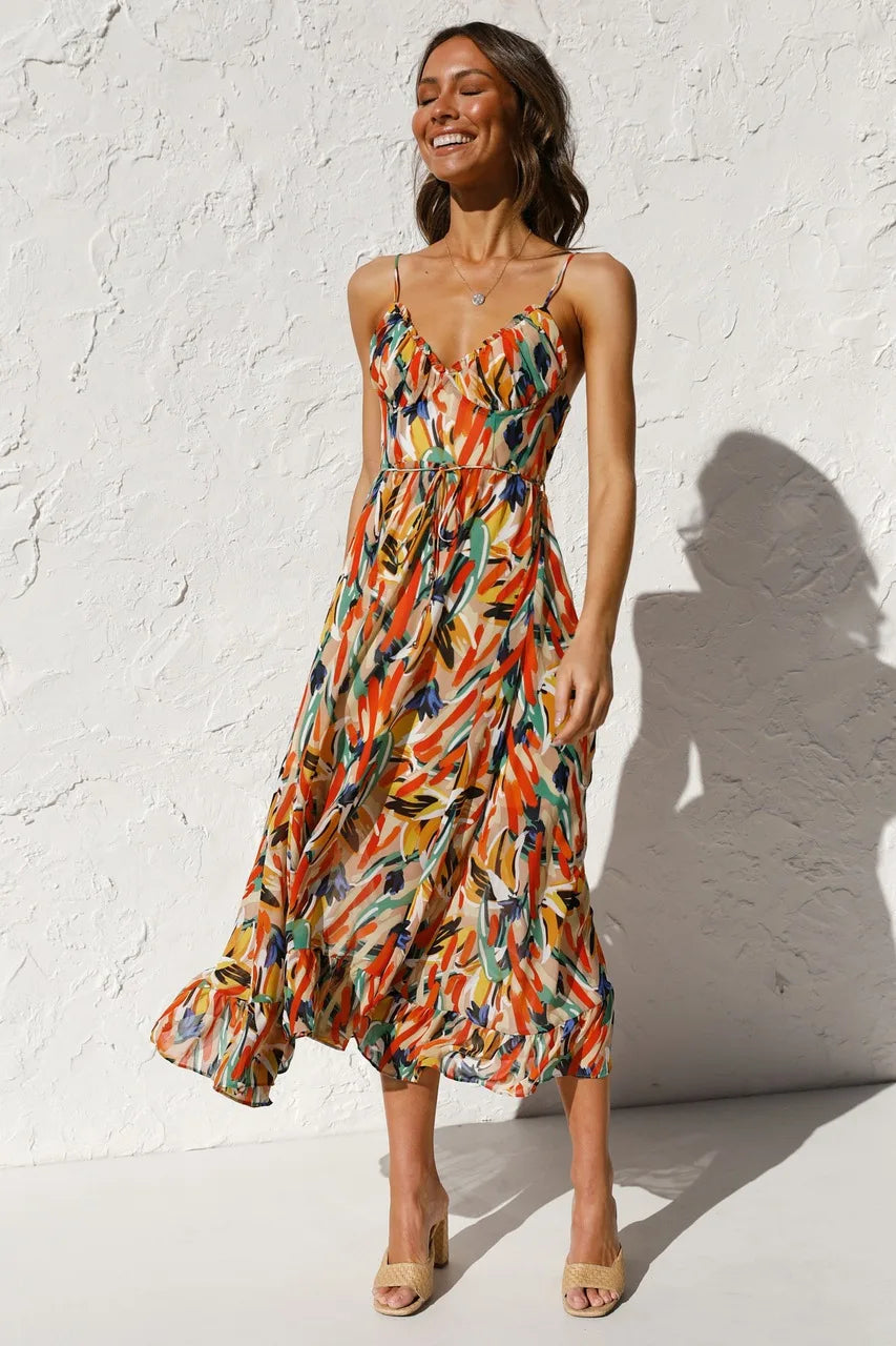 Women's Tropical Style Dress with Flattering Cut and Versatile Design