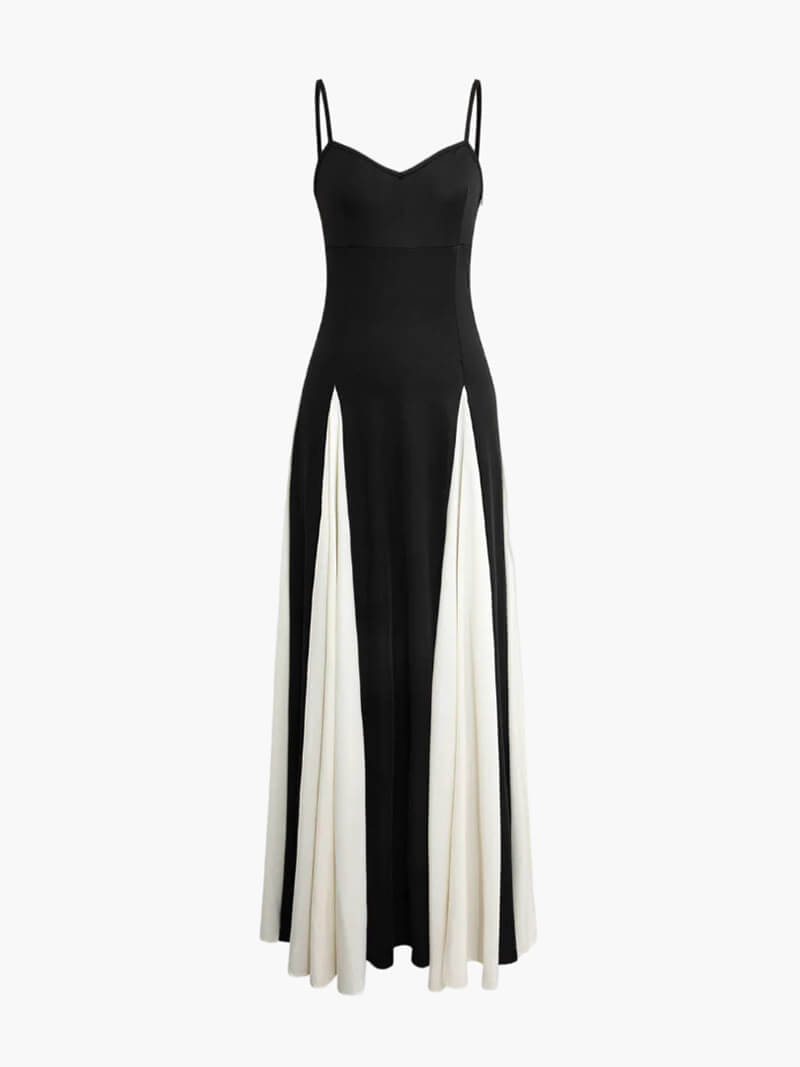 Women's Maxi Dress with Black-and-White Design and Flowing Silhouette