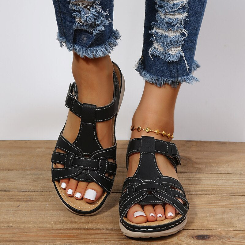 Women’s Hiking Sandals | Platform Design