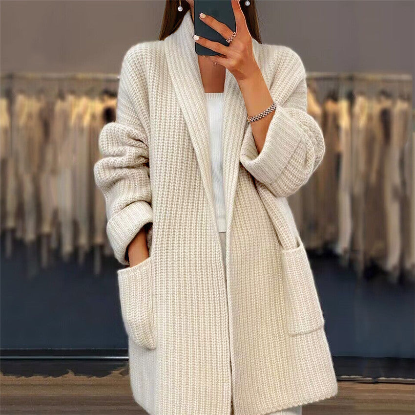 Women's Knitted Sweater with Pockets and Long Sleeves